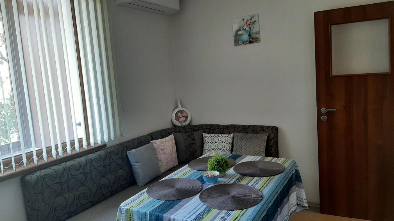 Апартамент Миг Haskovo Exterior foto